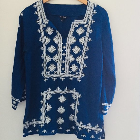 Lucky Brand Navy/White Boho Embroidered Blouse Size Small - Picture 1 of 6
